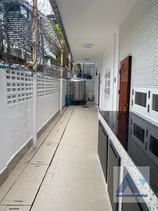 picture 🔼🔽 AccomA 📩  4 BR House in Chatuchak (45761) - 19/20