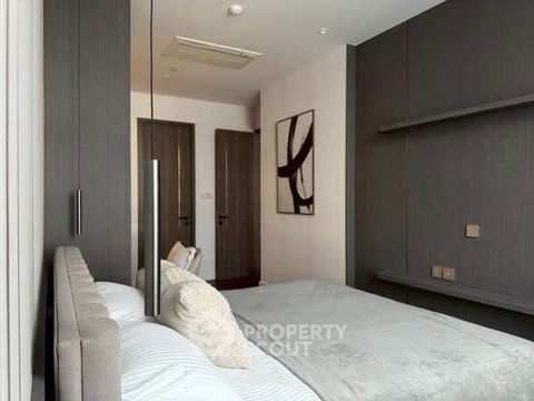 3-BR Condo at Supalai Icon Sathon near MRT Si Lom (ID 2353866)