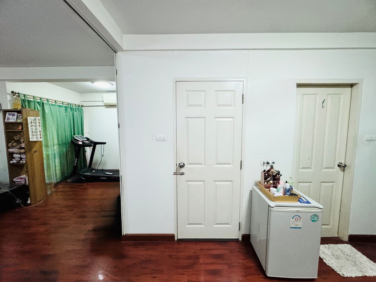 รูป ทาวน์โฮม 3 ชั้น  (หลังมุม)  ‼️ พหลโยธิน 48 ❌ปรับราคาเหลือ 3.19 ล้านเท่านั้น ❌ - รูปที่ 11/16