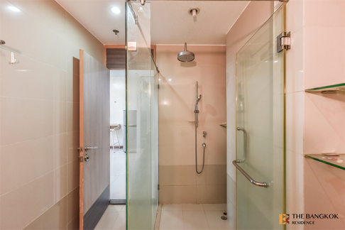 Supalai Premier @ Ratchathewi  Convenient Travel, Great Value per Square Meter