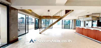 Condos for sale BTS Ekkamai : 🔼🔽 AccomA 📩 Duplex with Large Balcony & City View ( AA28601 )