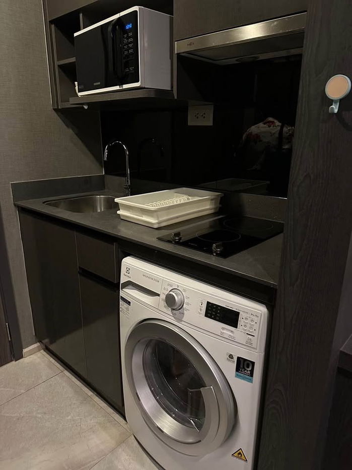 รูป พร้อมเช่า แอชตัน อโศก หนึ่งห้องนอน ห้องกั้น เฟอร์นิเจอร์ครบ  - รูปที่ 4/13