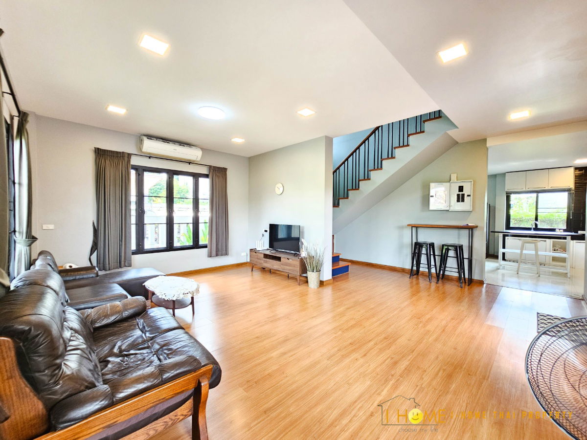 รูป ให้เช่าบ้านเดี่ยวสองชั้น  3 ห้องนอน 4 ห้องน้ำ 1  ห้องครัว  2 ที่จอดรถ - รูปที่ 3/25