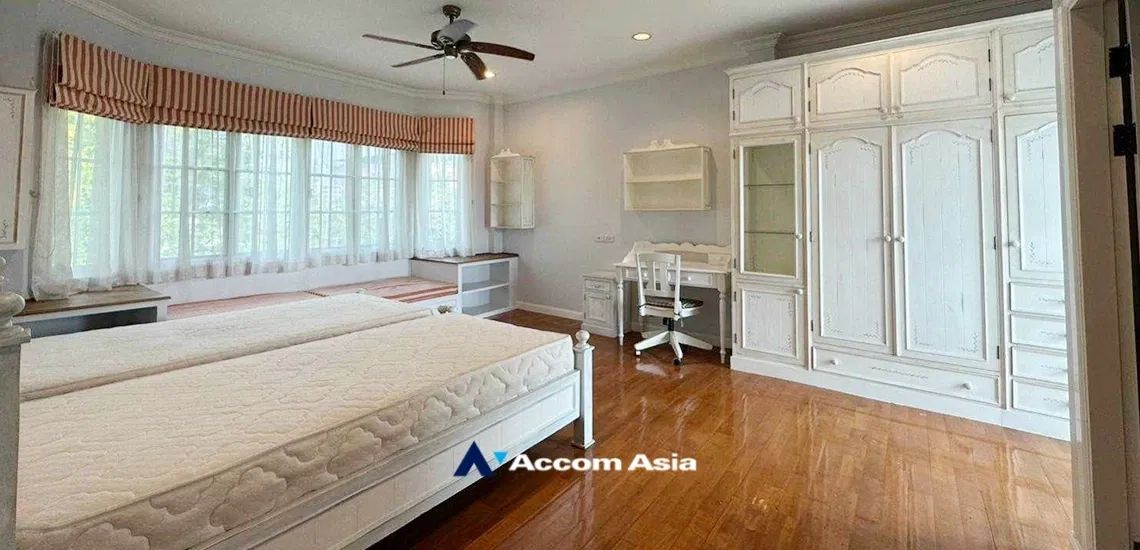 picture 🔼🔽 AccomA 📩  3 BR House @Fantasia Villa 3  (AA22059) - 11/17