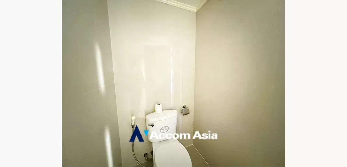 รูป 🔼🔽 AccomA 📩  3 BR Condominium @Sathorn Park Place (27038) - รูปที่ 19/20