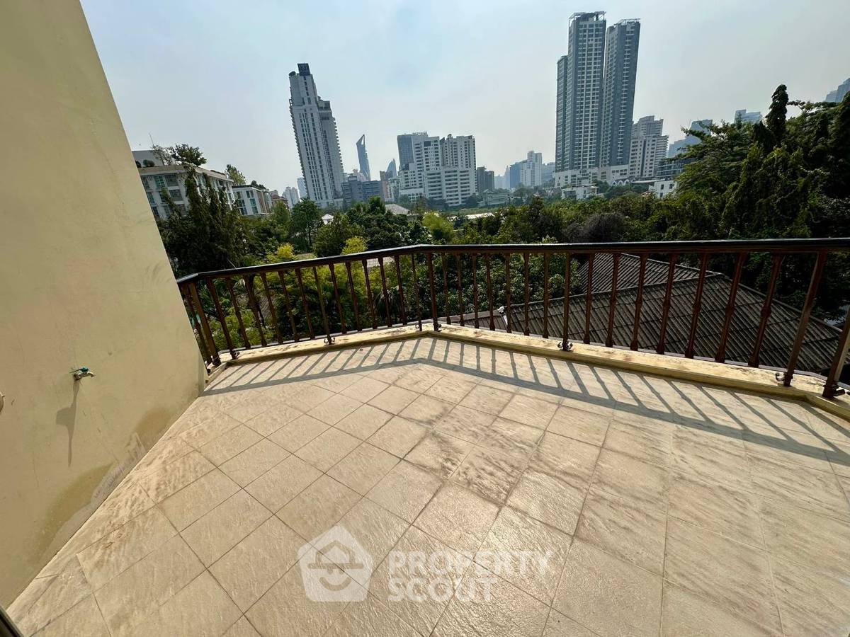 picture 3-BR Condo at The Cadogan Private Residence near BTS Phrom Phong (ID 887150) - 33/34