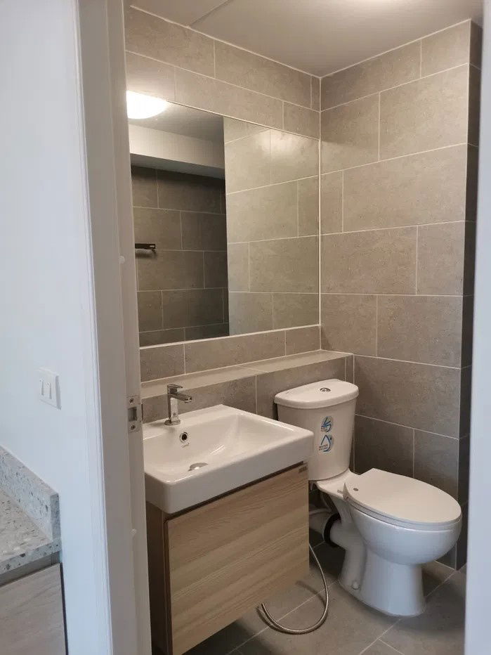 picture "For sale by owner: Mori Condominium, 8th floor with a canal view. Decorated in Muji style, fully furnished." - 2/8