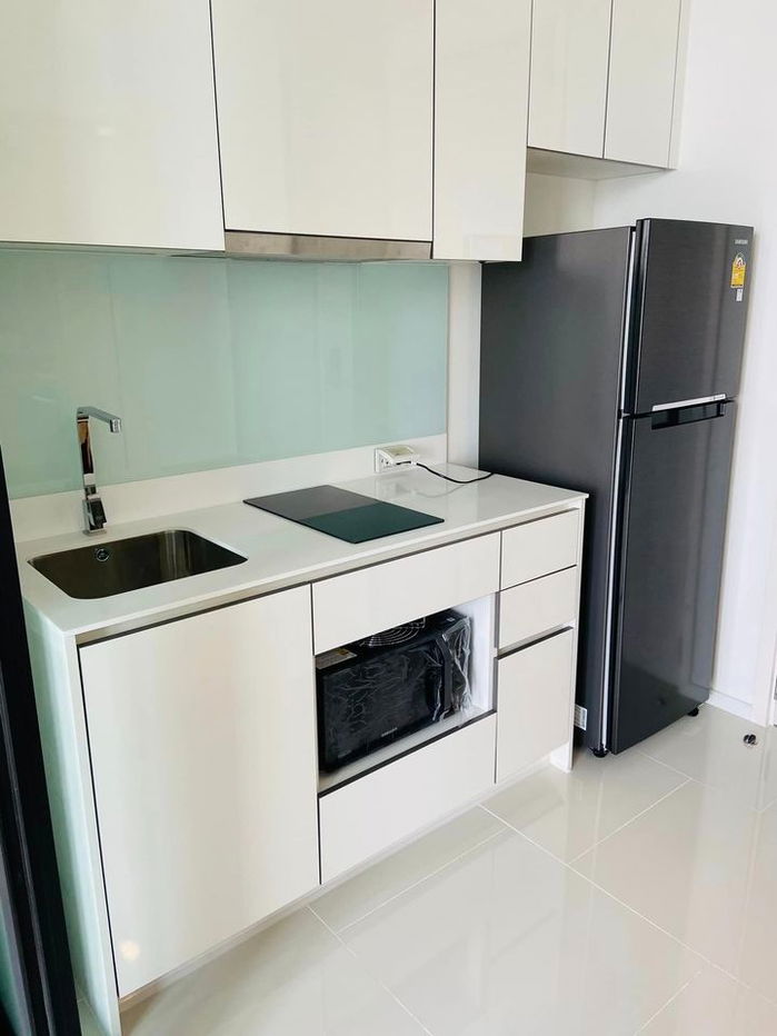 picture For rent Mazarine Ratchayothin Ready to move in (DSL1323) - 8/16