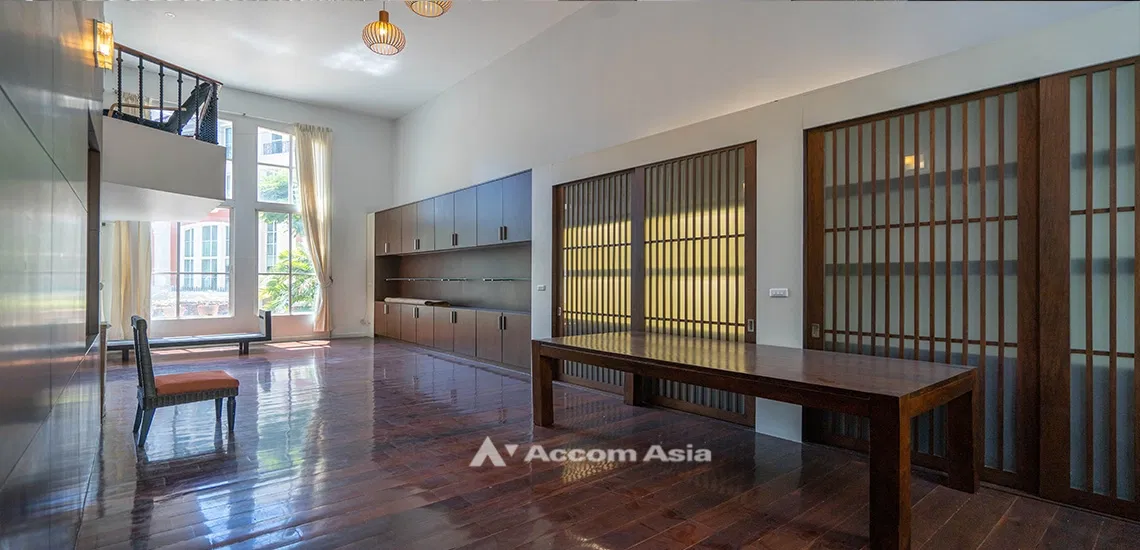 รูป 🔼🔽 AccomA 📩 Pet friendly 4 BR House @Baan Klang Krung Thonglor (13002555) - รูปที่ 2/19