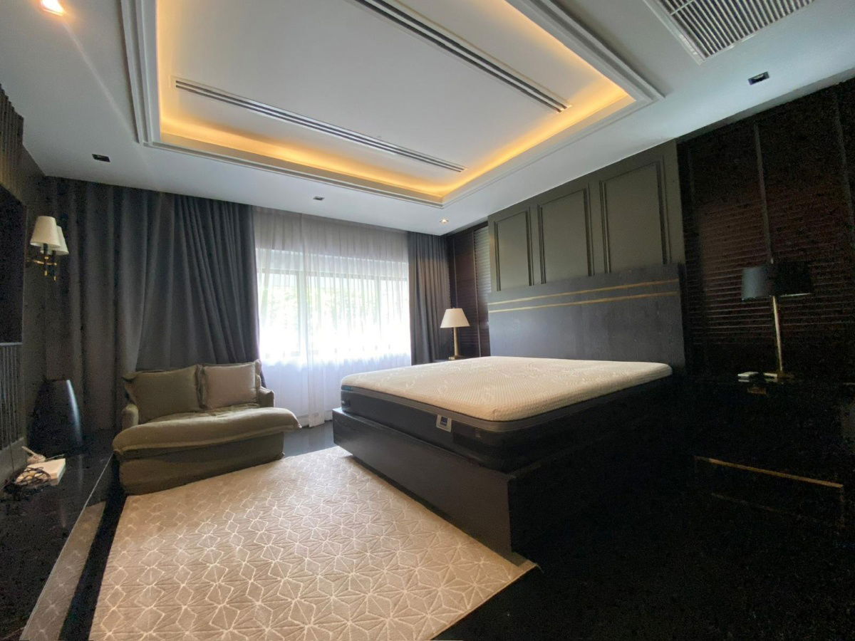 รูป ขายบ้านหรูพร้อมสระว่ายน้ำย่านทองหล่อ - รูปที่ 5/16