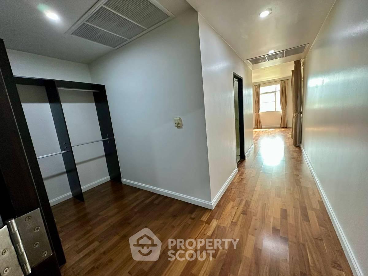 picture 3-BR Condo at The Cadogan Private Residence near BTS Phrom Phong (ID 887150) - 16/34