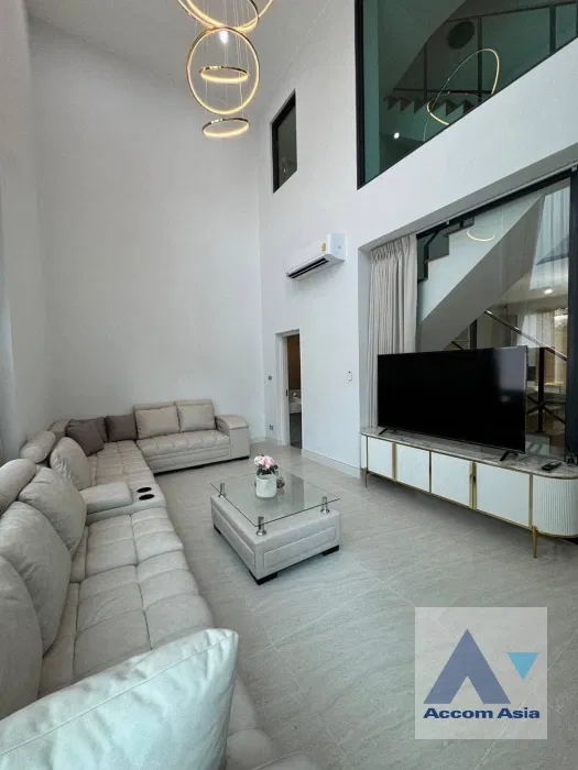 รูป 🔼🔽 AccomA 📩 Pet friendly,Home Office 3 BR House @Baan Klang Muang CLASSE Sukhumvit 77 (AA38596) - รูปที่ 2/20