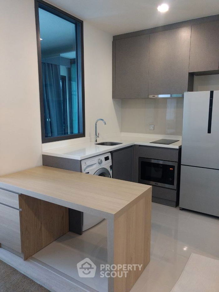 รูป คอนโด 1-ห้องนอน ที่ ริทึ่ม รางน้ำ ใกล้ BTS อนุสาวรีย์ชัยสมรภูมิ (ID 632847) - รูปที่ 3/5