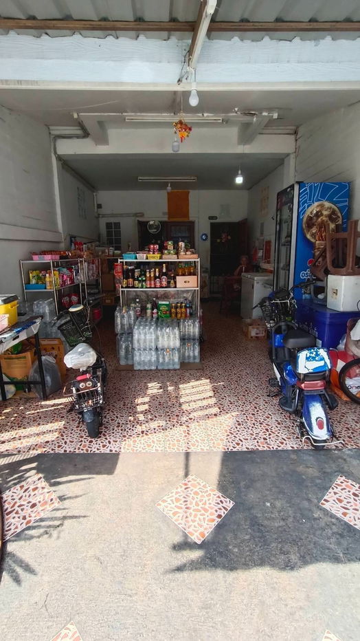 รูป ขายทาวน์เฮ้าส์หมู่บ้านภาวรินทร์หทัยราษฎร์ซอย อยู่ระหว่างซอย 7 - 9 ใกล้รถไฟฟ้าสีชมพู - รูปที่ 2/2