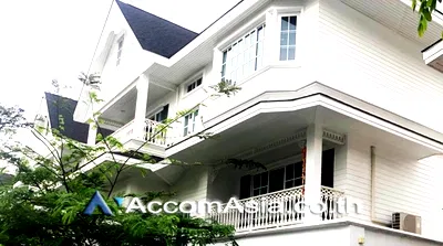 Houses for rent Bang Na : 🔼🔽 AccomA 📩  3 BR House @Fantasia Villa 3  (AA22116)