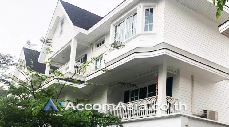 picture 🔼🔽 AccomA 📩  3 BR House @Fantasia Villa 3  (AA22116) - 1/10