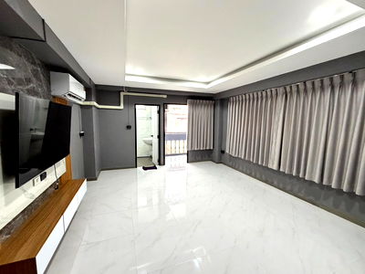 Condos for sale : For Sale Charoen Krung 2 Condominium fully furnished 