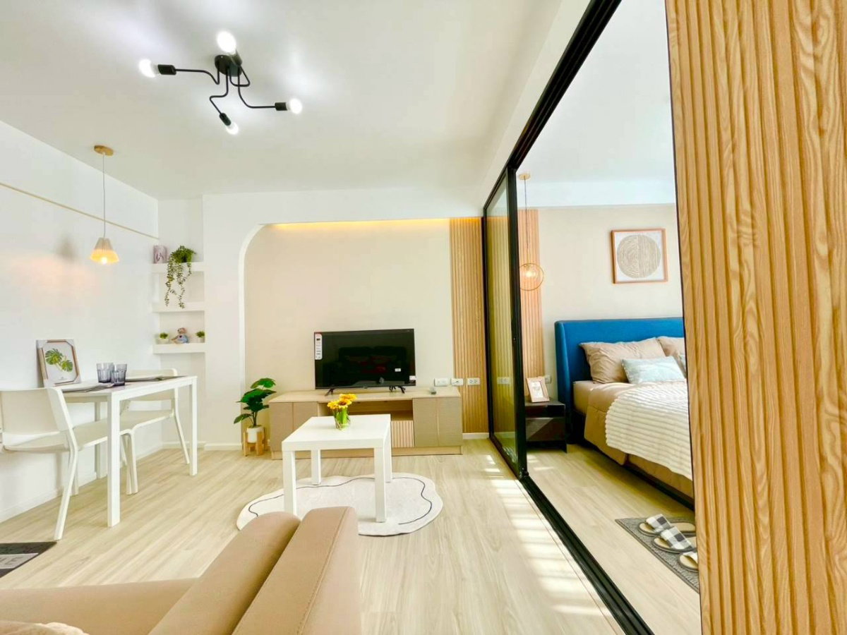 Centrio Condominium For Sell WR-03868 - image 2
