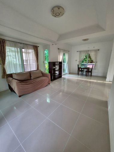 3-bed house for rent, 150 sqm, 56.5 sq wah, Parichart Suwinthawong