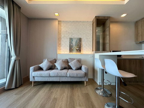 For Rent: Thru Thonglor Condominium, 1-Bedroom