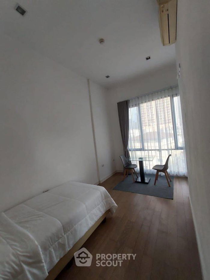 picture 3-BR Condo at Trapezo Sukhumvit 16 near MRT Queen Sirikit National Convention Centre (ID 1928813) - 6/13