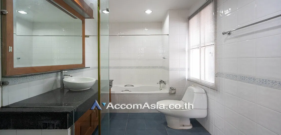 รูป 🔼🔽 AccomA 📩 Pet friendly,Double High Ceiling 4 BR House @Baan Klang Krung Thonglor (AA30357) - รูปที่ 17/20