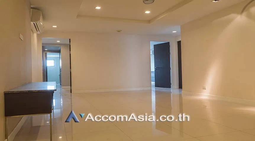 picture 🔼🔽 AccomA 📩 Spacious pet-friendly duplex condominium in a prime location. - 10/16