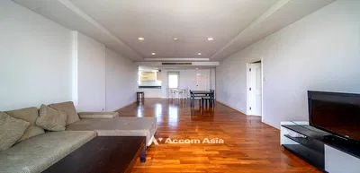 Condos for rent : 🔼🔽 AccomA 📩 Elegant low-rise condo with garden view in Sathorn area (AA24853)