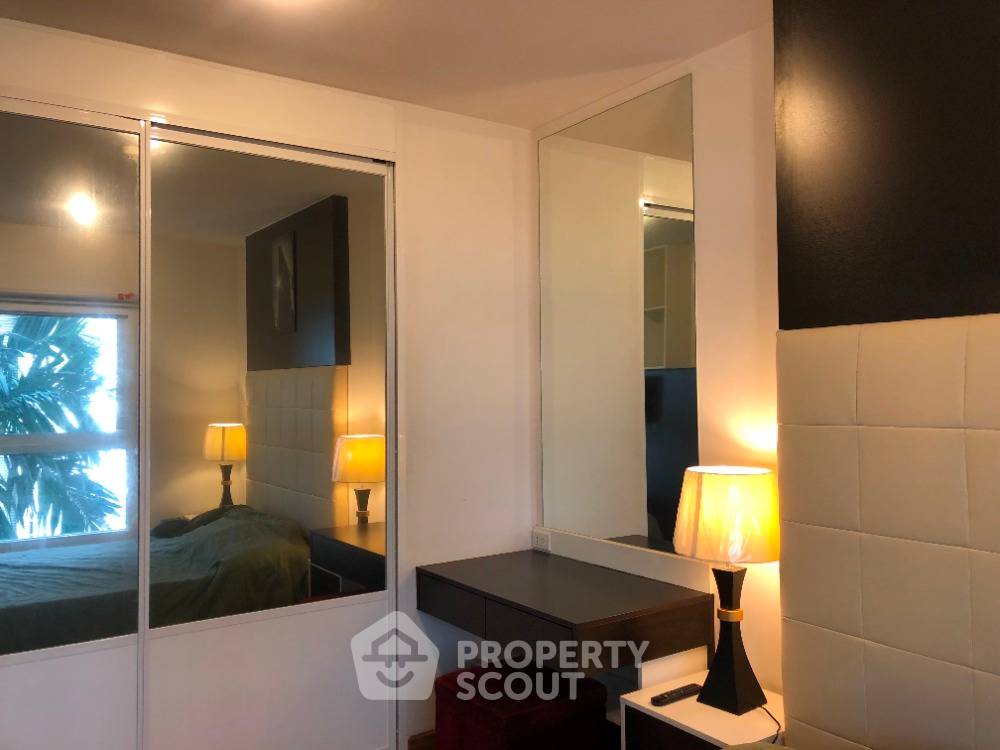 picture 1-BR Condo at The Parkland Grand Taksin near BTS Talat Phlu (ID 764995) - 10/12