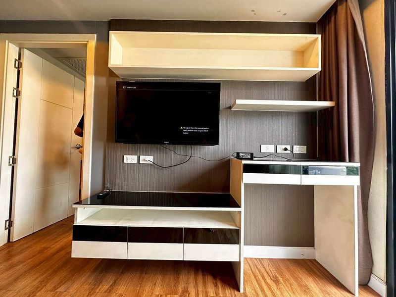 รูป ให้เช่า Dusit Grand Park 1 (ดุสิต แกรนด์ คอนโด พาร์ค 1) 1 ห้องนอน 1 ห้องน้ำ - รูปที่ 7/11