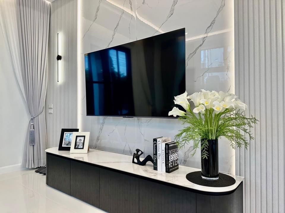 picture WS4837 [Rent] Perfect Masterpiece – Sukhumvit 77 💰 Rent 365,000 baht/month 📍 BTS Bearing - 39/47