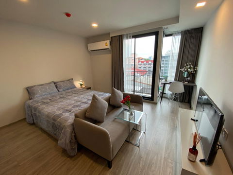 Maestro 14 Siam Ratchathewi【𝐑𝐄𝐍𝐓】🔥Luxury condo in the heart of Siam, connected to all the conveniences of life🔥  Contact Line ID: @hacondo