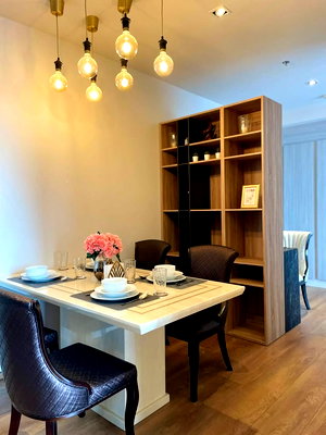 Condos for rent : Condo for rent at Park Origin (Phrom Phong) Sukhumvit Soi 24, just 600 meters from BTS Phrom Phong Beautiful, clean, new unit, ready to move in