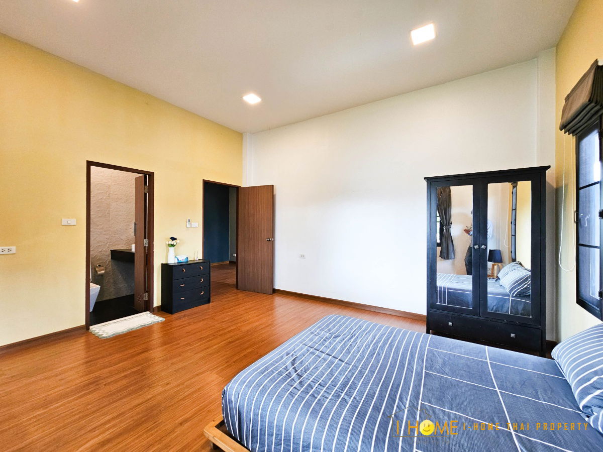 รูป ให้เช่าบ้านเดี่ยวสองชั้น  3 ห้องนอน 4 ห้องน้ำ 1  ห้องครัว  2 ที่จอดรถ - รูปที่ 18/25