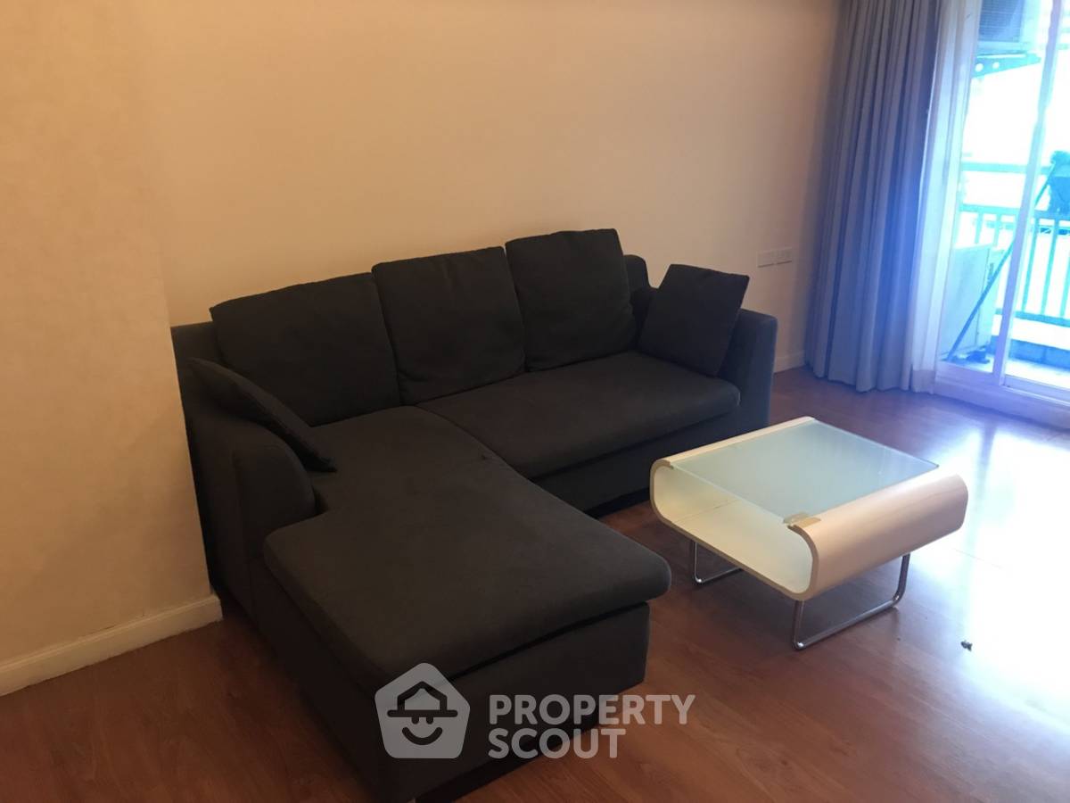 picture 2-BR Condo at Grand Park View Asoke near MRT Sukhumvit (ID 883064) - 9/11