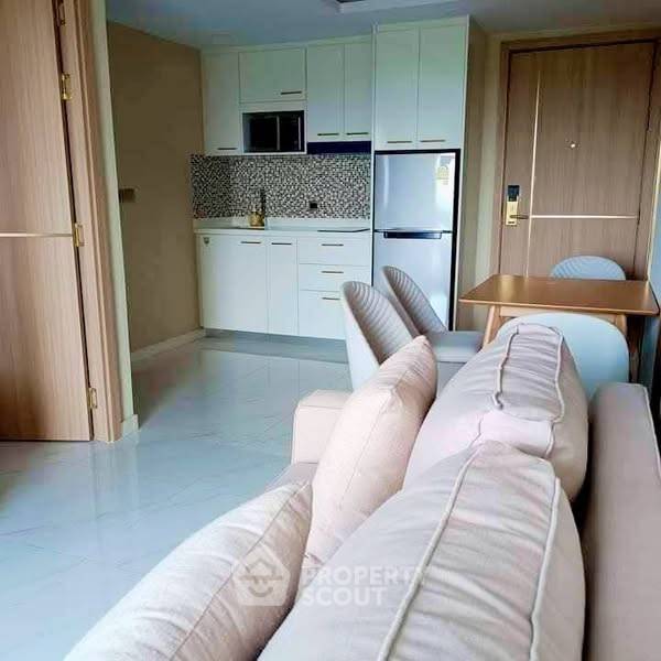 picture 1-BR Condo at Dusit Grand Park 2 close to Pattaya (ID 2353659) - 3/13