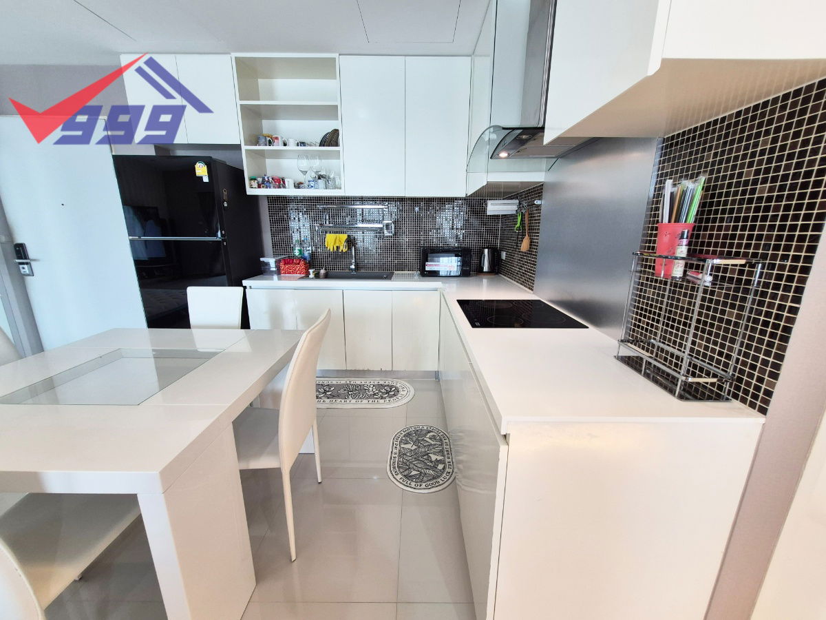 picture For Rent: The Fourwings Residence Condominium, 2-Bedroom - 8/53