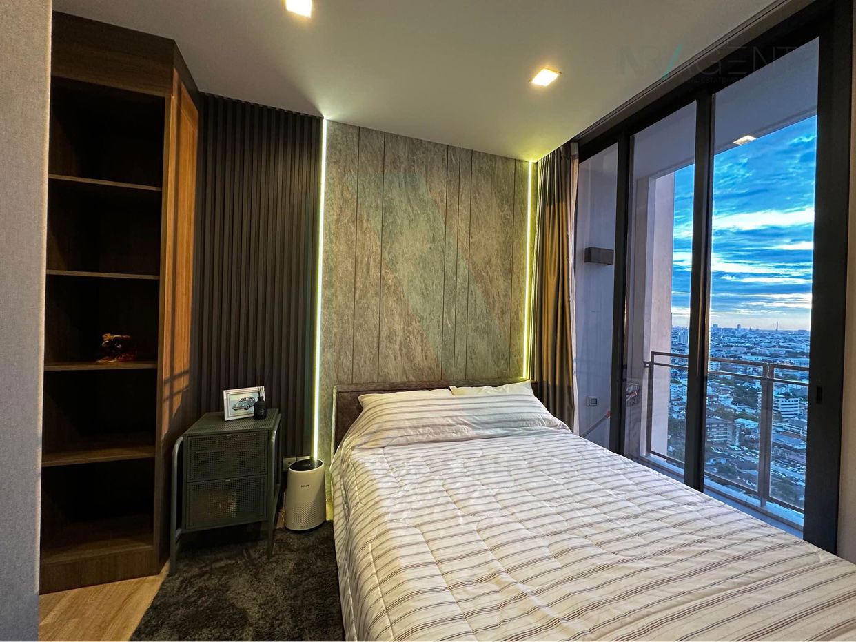 picture 🚩 For Rent Condo THE LINE PHAHON - PRADIPAT Building 1, Floor 30,1 bed room, Room size 42 sqm - 4/8