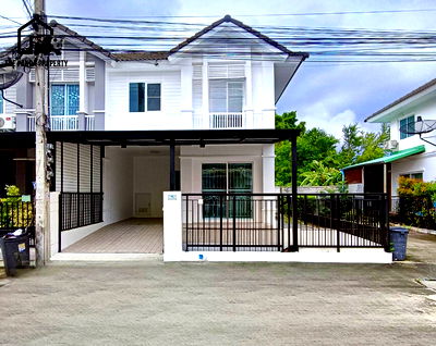 ทาวน์โฮม มาร์เก็ต วิลเลจ สุวรรณภูมิ :  หมู่บ้าน พฤกษาวิลล์38 กิ่งแก้ว-หนามแดง