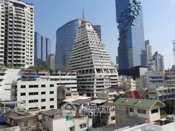 picture 2-BR Condo at Diamond Tower Condominium near BTS Chong Nonsi (ID 2354030) - 1/10