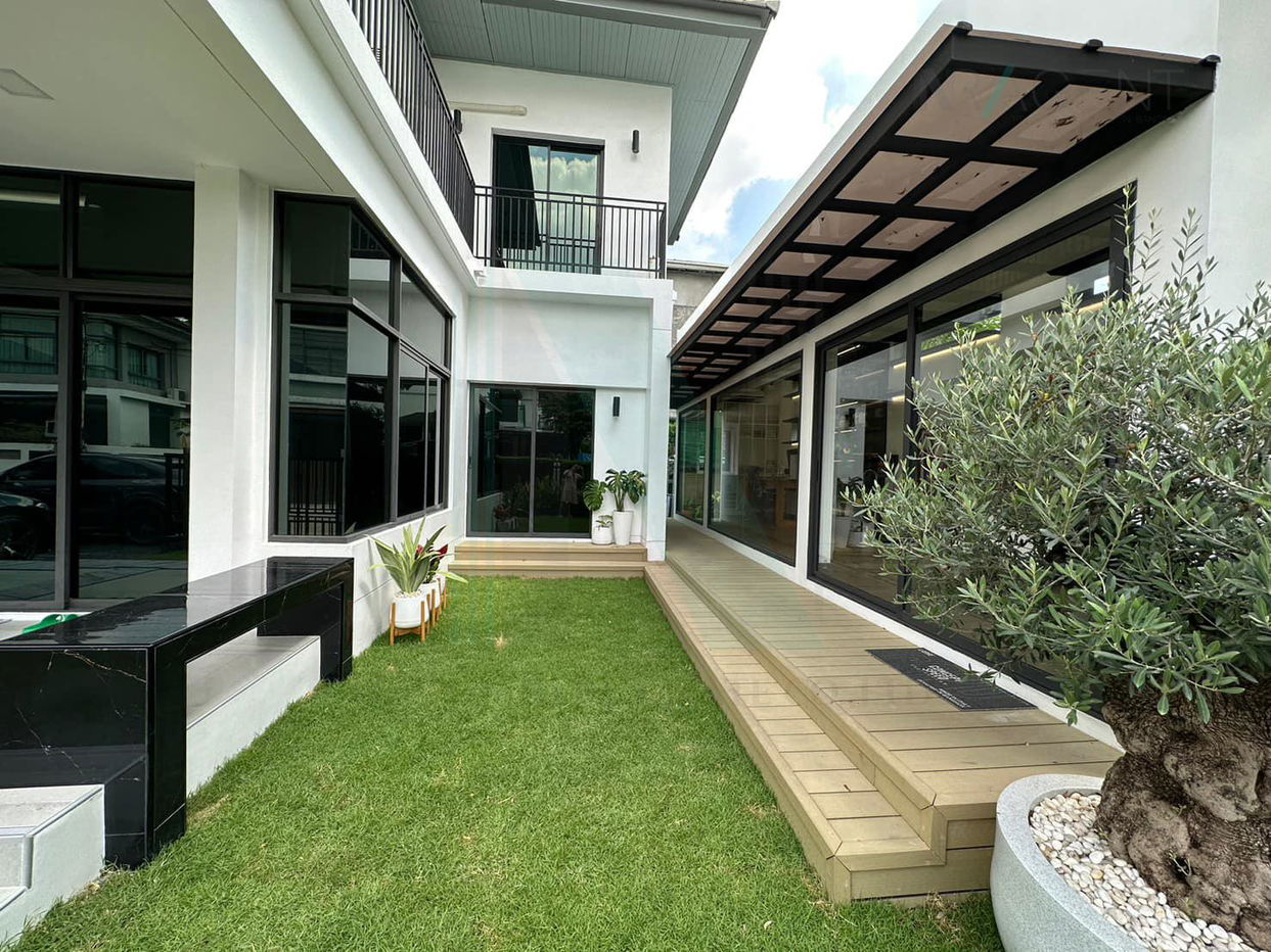 รูป ขายบ้านเดี่ยว โครงการ เศรษฐสิริ ศรีนครินทร์-พระราม 9 2 ชั้น 3 ห้องนอน 3 ห้องน้ำ - รูปที่ 2/8