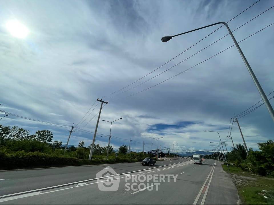 picture 4,336 m² Land for Sale in Ban Kat (ID 2352329) - 12/13