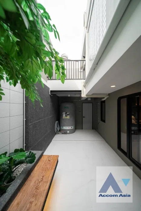 รูป 🔼🔽 AccomA 📩 2-Storey Modern house in Moo Baan Klongtan Nivet (AA43873) - รูปที่ 16/20