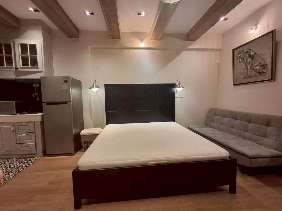 picture Condo for sale with   1 bedroom, 1 bathroom and   1 kitchen.    - 6/14