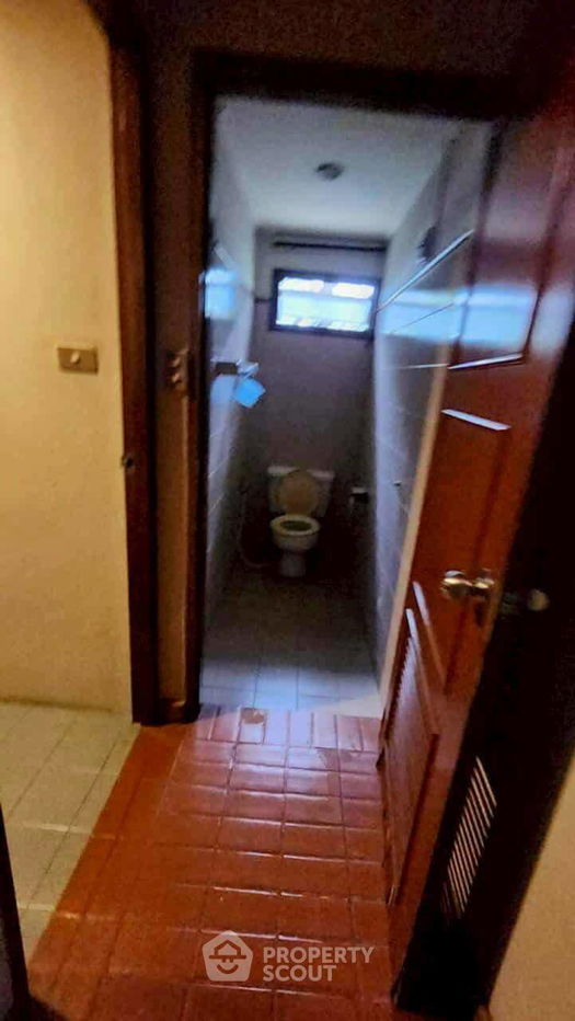 picture 2-BR Condo at Baan Somprasong Condominiums in Na Chom Thian (ID 2354439) - 3/23