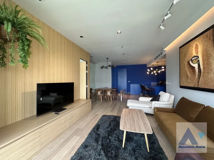 picture 🔼🔽 AccomA 📩 Pet friendly 2 BR Condominium @The Madison (AA39914) - 1/9