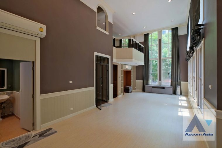 🔼🔽 AccomA 📩 3 BR House @Baan Klang Krung Thonglor (AA34287)