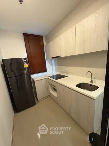 picture 2-BR Condo at Life Asoke near ARL Makkasan (ID 2353922) - 1/9