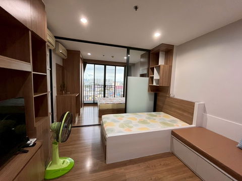 For rent, the tree interchange, 1-bed 36 sqm building A, floor 11 (with washing machine) 🆔 line: ey_annie