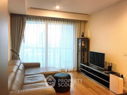 1-BR Condo at The River Condominium near BTS Saphan Taksin (ID 566393)